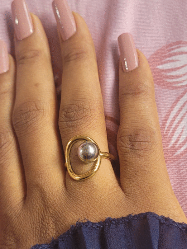 24 Bague "Spirale Envoûtante"
